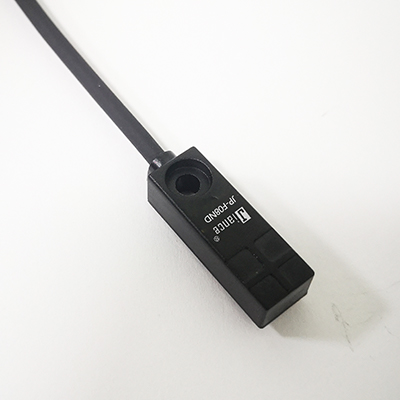 方型接近開關(guān)